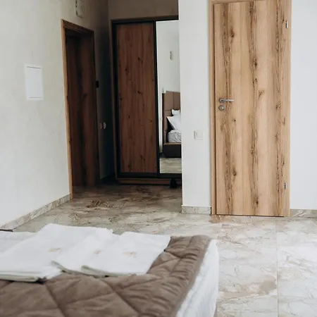 Hiking&ski Hotel